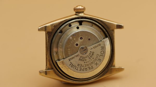 1946 rolex Bubble Back – Image 7